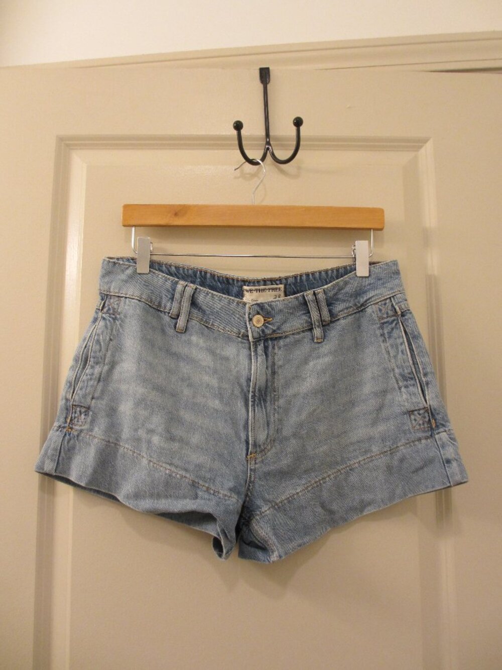 Free People We the Free Soft Loose Denim Shorts Size 28